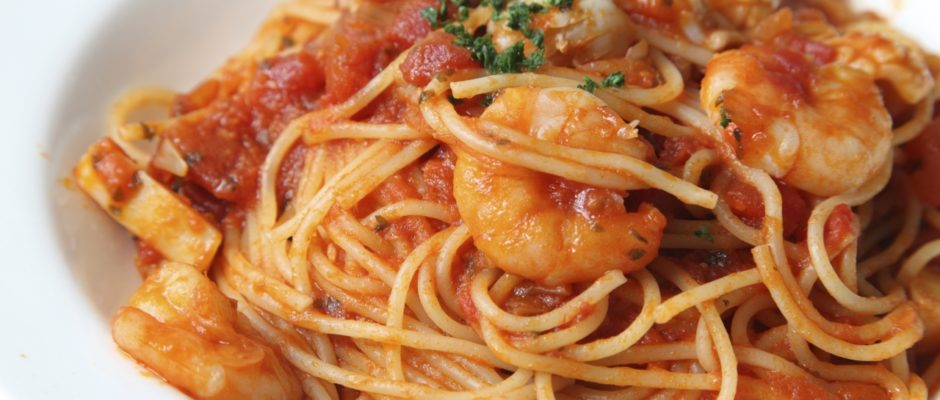 Garnelen-Tomatensoße zu Spaghetti