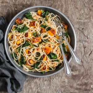 Spaghetti mit Riesenkürbis und Spinat
